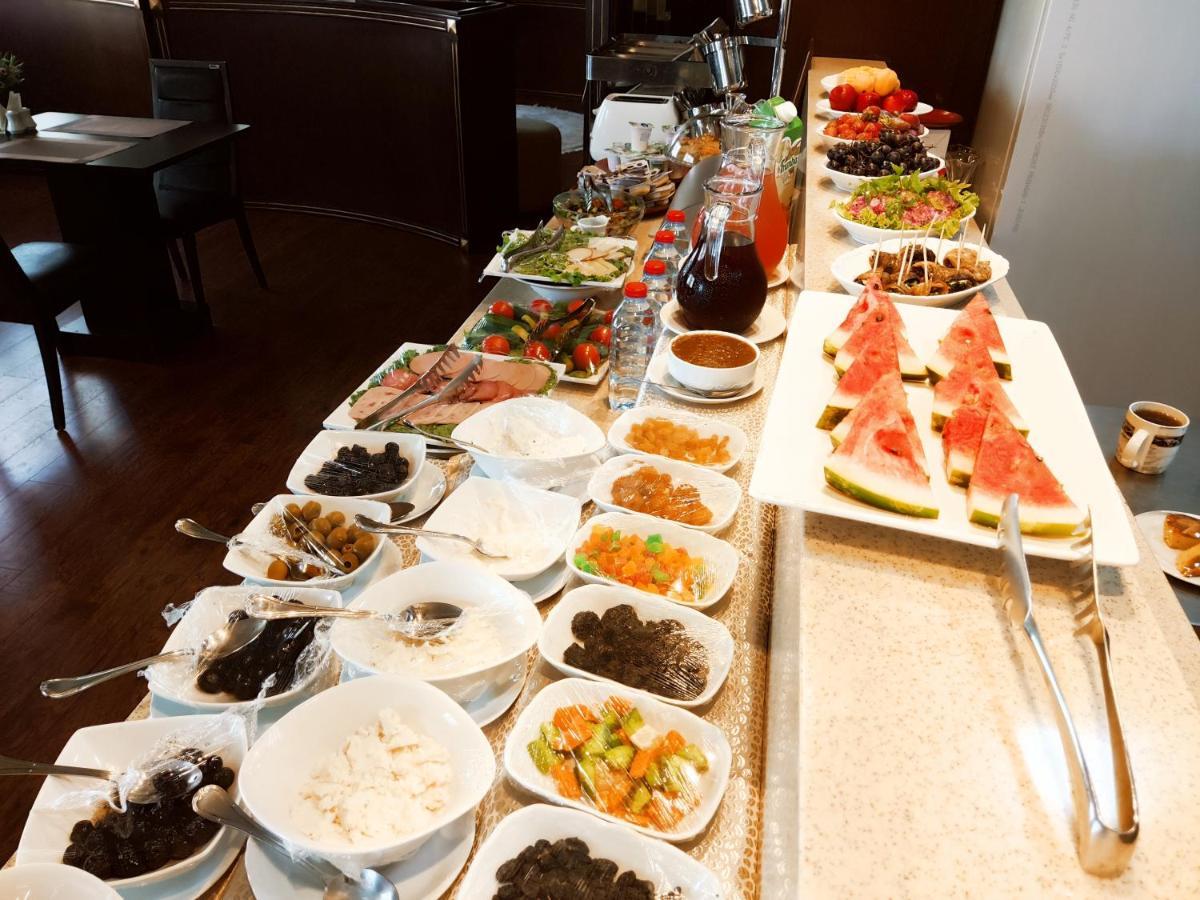 Smith'S Boutique Hotel Баку Екстериор снимка